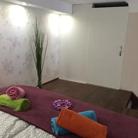 Lejlighed Kiado Com Nyugati Budapest